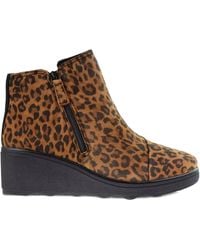 Clarks - Mazy Eastham Zip Leopard Print Boots - Lyst