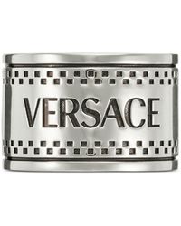 Versace - Open Ring Met Gegraveerd Logo - Lyst