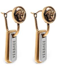 Versace - Orecchini Con Pendente Medusa - Lyst