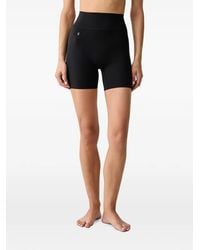 On Shoes - Studio High-Waisted Side-Pocket Shorts - Lyst