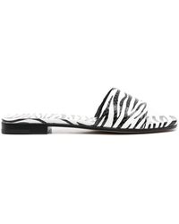 Dames Schoenen voor voor Platte schoenen voor Platte sandalen Paris Texas Leer Rosa Sandalen Met Zebraprint in het Wit 