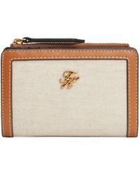 Tommy Hilfiger - Logo-Plaque Bifold Wallet - Lyst