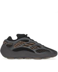 Yeezy - Yeezy 700 V3 "Clay" Sneakers - Lyst