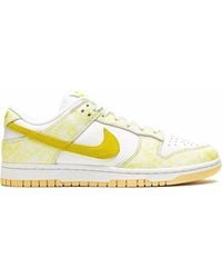 Nike - Dunk Low Strike" Sneakers - Lyst