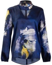 Silvia Tcherassi - Blusa Con Motivo Floral Y Cuello En V - Lyst