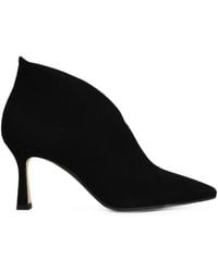 The Seller - Pointed-Toe V-Cut Ankle Boots - Lyst