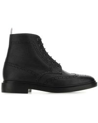 Thom Browne - Pebble Grain Leather Wingtip Boots With Rubber Soles - Lyst