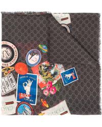 Gucci Bufanda de punto con motivo GG - Gris