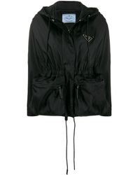 Prada Chaqueta con capucha y bolsillos utility - Negro