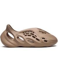 Yeezy - Yeezy Foam Runner "Clay Taupe" Sneakers - Lyst