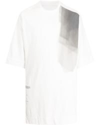 Julius - Slit Printed Long-line T-shirt - Lyst
