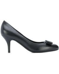 Ferragamo - Ferragamo Carla Bow Detail Pumps - Lyst