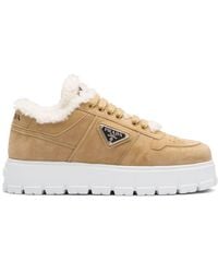 Prada - Sneakers in suede con shearling sintetico - Lyst