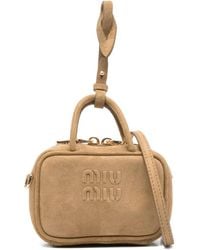 Miu Miu - Bolso mini con logo en relieve - Lyst