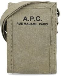 A.P.C. - Bolso messenger mini con logo estampado - Lyst