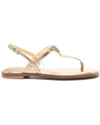 Guess - Sandalen Mit Logo-Schild - Lyst