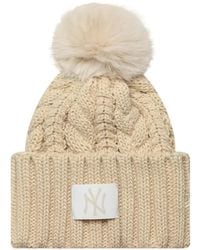KTZ - New Era Wmns Kabelgebreide Muts Met Pompon - Lyst