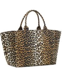 Ganni - Bolso shopper con estampado de leopardo - Lyst