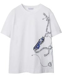 Burberry - T-Shirt mit Knight-Print - Lyst