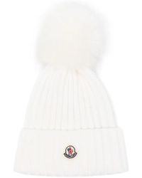 Moncler - Bonnet Côtelé À Détail De Pompon - Lyst