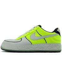 Nike - Logo Perforated Toe-Box Sneakers - Lyst