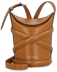McQueen - The Small Curve Bucket Bag - Lyst