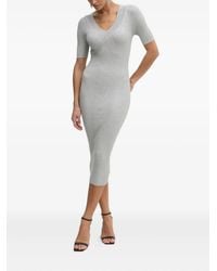 Guess - Vestido midi con cuello en V - Lyst