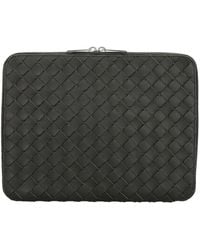 Bottega Veneta - Intrecciato Hydrology Document Case Pouch Calf Clutch Bags - Lyst