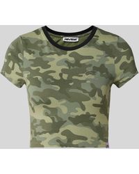 Review - T-Shirt mit Camouflage-Muster - Lyst