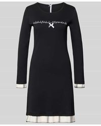 Louis & Louisa - Nachthemd mit Statement-Stitching Modell 'Wohlfühl-Moment' - Lyst