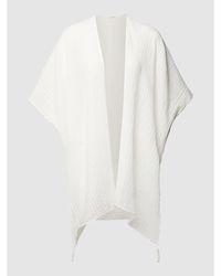 Damen Bekleidung Pullover und Strickwaren Ponchos und Ponchokleider s.Oliver RED LABEL Strickponcho aus Viskosemischung in Weiß 
