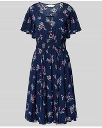 Apricot - Knielanges Kleid aus Viskose mit Knopfleiste - Lyst