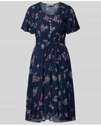 Apricot - Knie-Lange Jurk Van Viscose Met V-Hals - Lyst