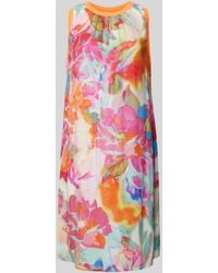 Emily Van Den Bergh - Knielanges Kleid mit floralem Muster Modell 'Multi Aqua Flower' - Lyst