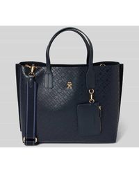 Tommy Hilfiger - Umhängetasche mit großflächiger Label-Prägung - Lyst