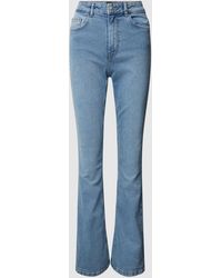 Pieces - Flared Fit Jeans mit Eingrifftaschen Modell 'PEGGY' - Lyst