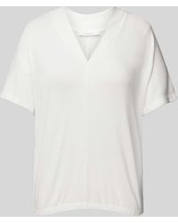 Opus - T-Shirt mit V-Ausschnitt Modell 'Sagie' - Lyst