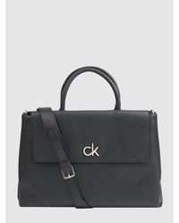 Calvin Klein Handtasche in Leder-Optik - Schwarz