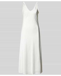 VM VERA MONT - Cocktailkleid Mit V-Ausschnitt - Lyst