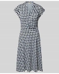 Freequent - Knielanges Kleid mit V-Ausschnitt Modell 'Yrsa' - Lyst