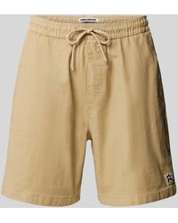 Review - Straight Leg Shorts mit Label-Detail - Lyst