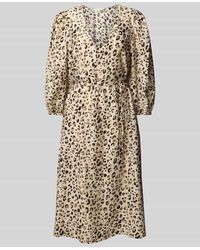 MSCH Copenhagen - Knielanges Kleid mit V-Ausschnitt Modell 'Alyona Vlora' - Lyst