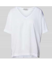 ARMEDANGELS - T-Shirt mit V-Ausschnitt Modell 'DEMIKAA' - Lyst