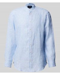 Christian Berg Men - Regular Fit Leinenhemd mit Stehkragen - Lyst