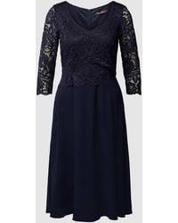 Vera Mont - Knielanges Cocktailkleid mit 3/4-Arm - Lyst