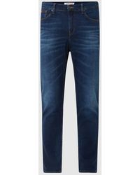 Tommy Hilfiger - Relaxed Straight Fit Jeans mit Stretch-Anteil Modell 'Ryan' - Lyst