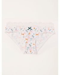 FatFace - Fatface Ivory Foliage Fox Classic Knickers - Lyst