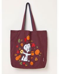 FatFace - Fatface Snoopy Burgundy Autumnal Reversible Tote Bag - Lyst