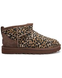 UGG - Classic Ultra Mini Caspian Suede Ankle Boots - Lyst