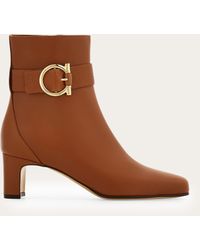 Ferragamo - Damen Stiefelette Mit Gancini-Ornament Größe .5 - Lyst